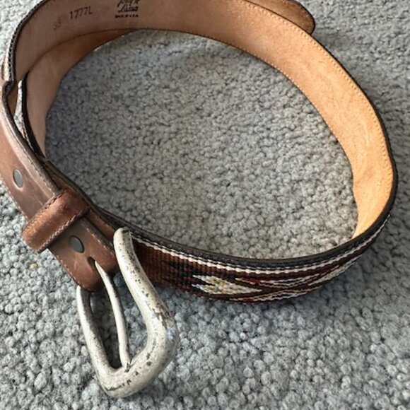 Tony Lama Vintage Belt Leather with Inlay Beaded Western Design - Size 38 - VGUC - Picture 4 of 10